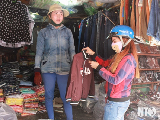 /nguoi-viet-dung-hang-viet
