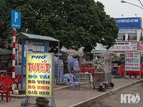 /quan-an-duong-pho